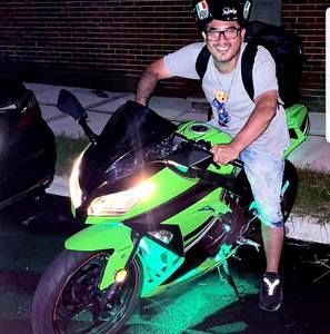 Meet your Posher, Manuel